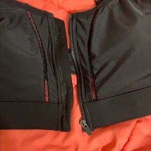 Fabletics sports bra